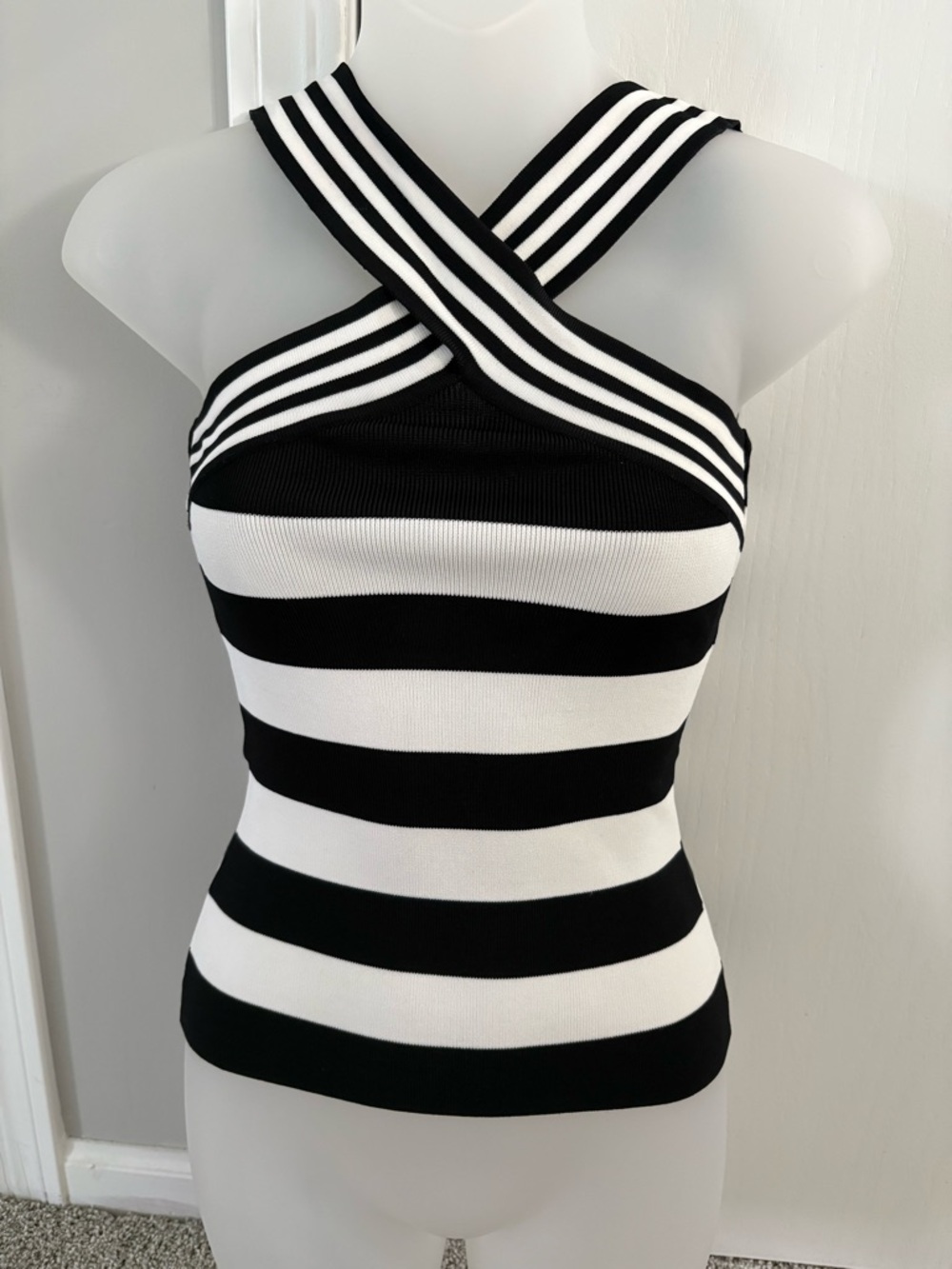CACHÉ Black & White Striped Cross-Strap Halter Top Size S - Picture 2 of 4